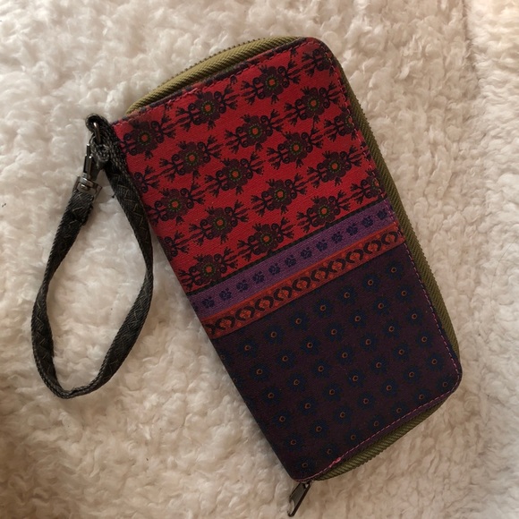 Colorful Spacious Wallet - Picture 3 of 3